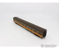 Walthers 932-16702 HO Pullman-Standard 4-4-2 Sleeper Passenger Car Illinois Central (IC)
