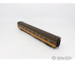 Walthers 932-16702 HO Pullman-Standard 4-4-2 Sleeper Passenger Car Illinois Central (IC) (2)