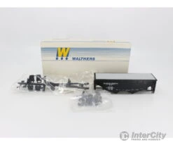 Walthers 952-2950 HO Offset Side Hopper Freight Car Kit Illinois Central (IC) 72288