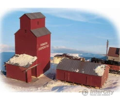 Walthers Cornerstone 3238 Farmer's Co-op Rural Grain Elevator -- Kit - Elevator: 4-3/8 X 5-3/8 X 6" 11 X 13.7 X 15.2cm