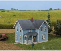 Walthers Cornerstone 3890 Lancaster Farm House -- Kit - 2-1/2 X 3-1/4 X 2-5/16" 6.3 X 8.3 X 5.9cm