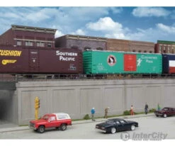 Walthers Cornerstone 4562 Urban Retaining Walls -- Kit