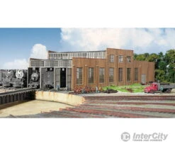 Walthers Cornerstone HO 2900 3-Stall Modern Roundhouse -- Kit