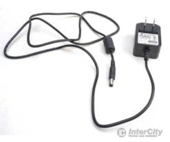 Walthers Electrical 110 Walthers Layout Control System -- 2-Amp, 12-Volt Filtered DC Power Supply