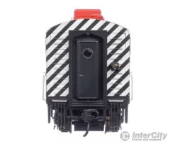 Walthers HO 42553 EMD FP7 LokSound 5 Sound & DCC -- Canadian Pacific #4072 (red, White W/Multi-mark) -Walthers Sales walthers ho 42553 emd fp7 loksound 5 sound dcc canadian pacific 4072 red white w multi mark locomotives 425