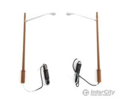 Walthers HO 949-4805 LED Streetlight 2-Pack - Modern Long Arm Style W/Wood Pole