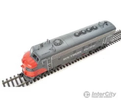 Walthers Life-Like 49529 HO EMD FP7 - F7B Standard DC -- Southern Pacific(TM) 6454, 8297 (gray, Red, White) -Walthers Sales walthers life like 49529 ho emd fp7 f7b standard dc southern pacific tm 6454 8297 gray red white locomotives 634