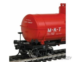 Walthers Life-Like HO 100517 Type 21 ACF 10,000-Gallon Tank Car - Ready To Run -- Missouri-Kansas-Texas(TM) #X-116137 (red) -Walthers Sales walthers life like ho 100517 type 21 acf 10 000 gallon tank car ready to run missouri kansas texas tm x 116137 red freight cars 494