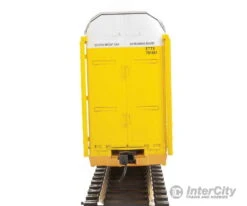 Walthers Life-Like HO 101418 89' Thrall Enclosed Tri-Level Auto Carrier - Ready To Run -- Chicago & North Western(TM) ETTX Flat #701581 (yellow, Silver) -Walthers Sales walthers life like ho 101418 89 thrall enclosed tri level auto carrier ready to run chicago north western tm ettx flat 701581 yellow silver freight cars 576