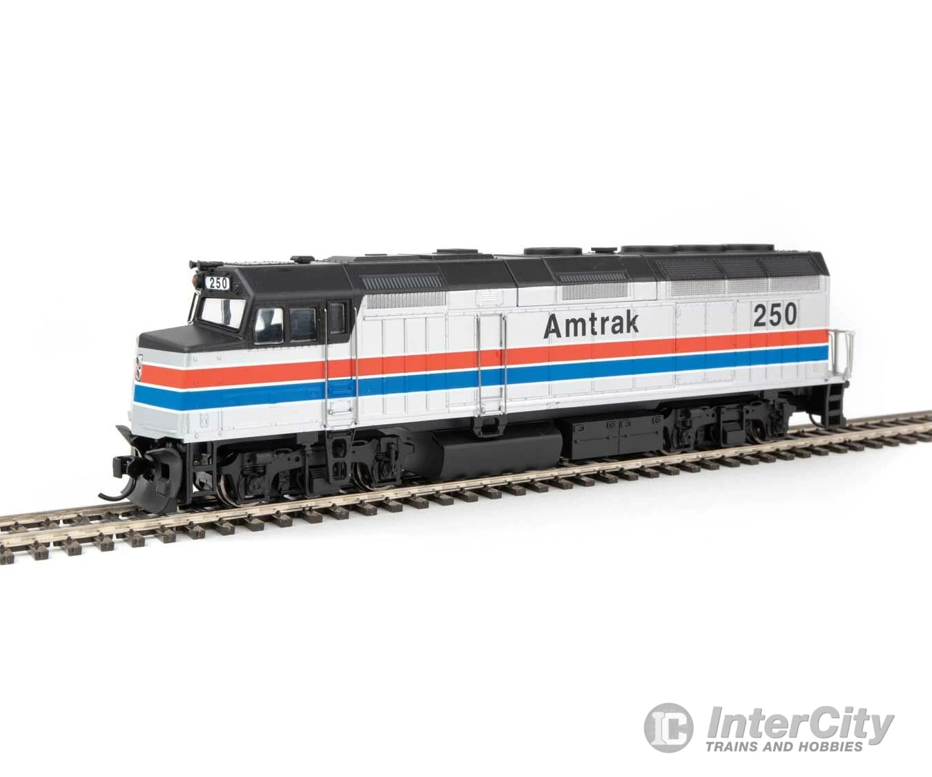 Walthers Mainline 19463 EMD F40PH - ESU Sound And DCC -- Amtrak(R) #250 (Phase II; Silver, Red, White, Blue, Black) 3 Walthers Mainline 19463 EMD F40PH - ESU Sound And DCC -- Amtrak(R) #250 (Phase II; Silver, Red, White, Blue, Black)