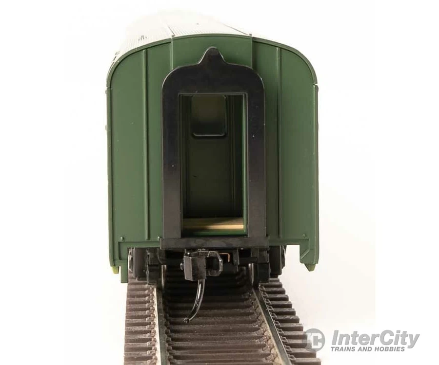 Walthers Mainline 30019 85' Budd Large-Window Coach - Ready To Run -- Northern Pacific 5 Walthers Mainline 30019 85' Budd Large-Window Coach - Ready To Run -- Northern Pacific - Image 3