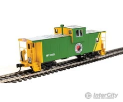Walthers Mainline 8719 International Extended Wide-Vision Caboose - Ready To Run -- Northern Pacific #10423
