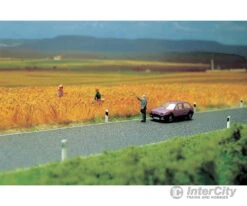 Walthers SceneMaster 1255 Flexible Self-Adhesive Paved Roadway -- 39-3/8 X 2-5/8" 1m X 66mm -- Unmarked