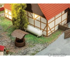 Walthers SceneMaster 4186 Small Propane Tank -- Kit