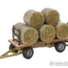 Walthers SceneMaster 4192 Hay Trailer With Load -- Kit