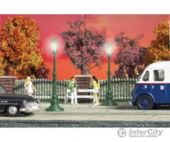 Walthers Scenemaster HO 4302 Small Street Lights Pkg(2)