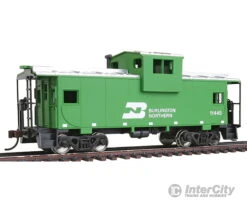 Walthers Trainline 1501 Wide-Vision Caboose - Ready To Run -- Burlington Northern