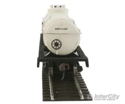 Walthers Trainline 1615 40' Tank Car - Ready To Run -- Baker's Chocolate GATX #31057 (white, Black, Red) -Walthers Sales walthers trainline 1615 40 tank car ready to run bakers chocolate gatx 31057 white black red freight cars 348